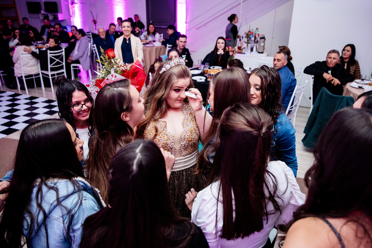 dos sonhos 15 anos menina moça debutante book festa de 15 15 anos fotografia de 15 anos fotografia de eventos garibaldi bento gonçalves sentimento essência vida vestido de 15 