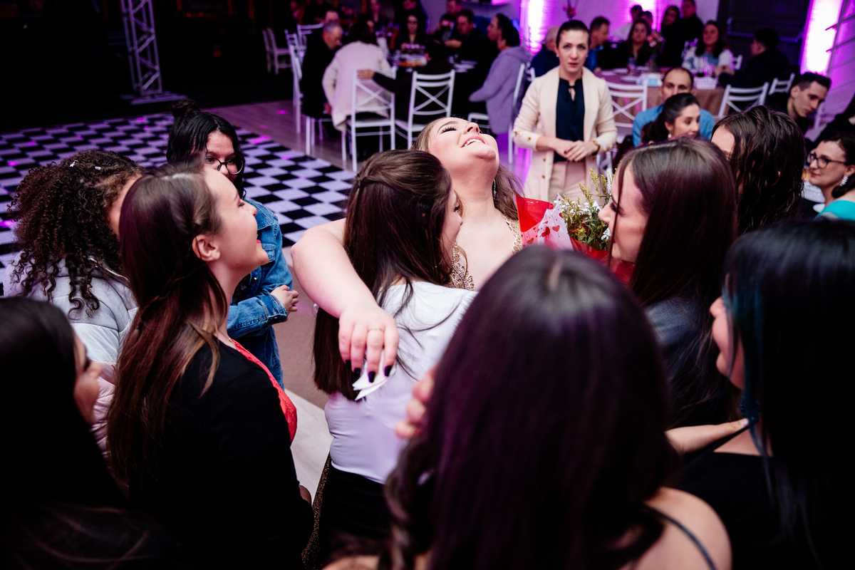 dos sonhos 15 anos menina moça debutante book festa de 15 15 anos fotografia de 15 anos fotografia de eventos garibaldi bento gonçalves sentimento essência vida vestido de 15 