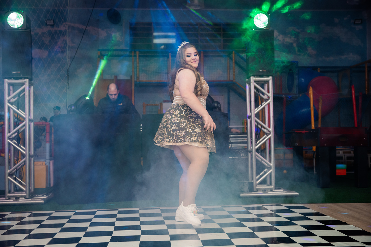 dos sonhos 15 anos menina moça debutante book festa de 15 15 anos fotografia de 15 anos fotografia de eventos garibaldi bento gonçalves sentimento essência vida vestido de 15 