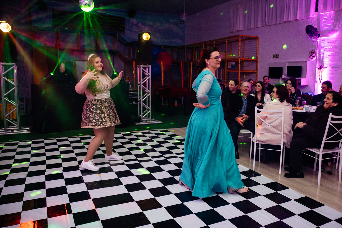 dos sonhos 15 anos menina moça debutante book festa de 15 15 anos fotografia de 15 anos fotografia de eventos garibaldi bento gonçalves sentimento essência vida vestido de 15 