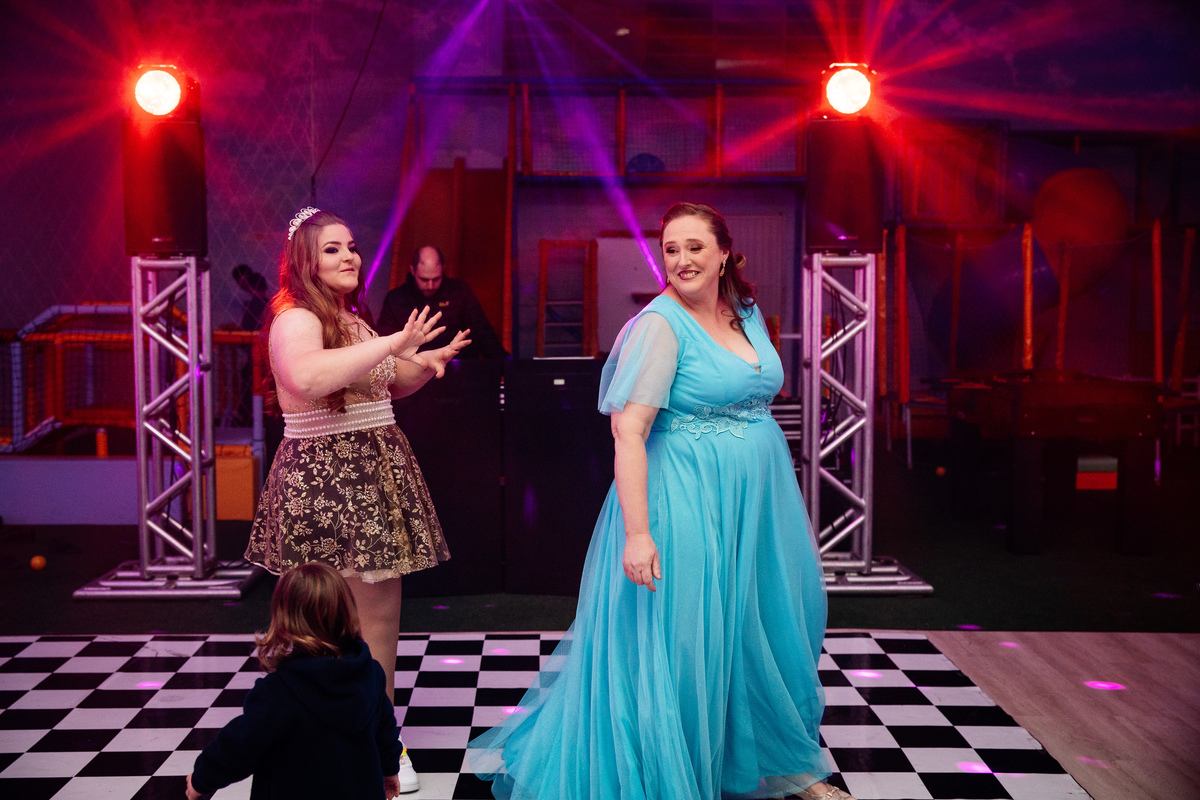 dos sonhos 15 anos menina moça debutante book festa de 15 15 anos fotografia de 15 anos fotografia de eventos garibaldi bento gonçalves sentimento essência vida vestido de 15 