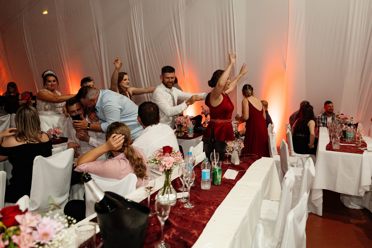 Aline Bortolini Fotografia
Fotógrafo no vale dos vinhedos
Case na Serra Gaúcha
casamento em Garibaldi 