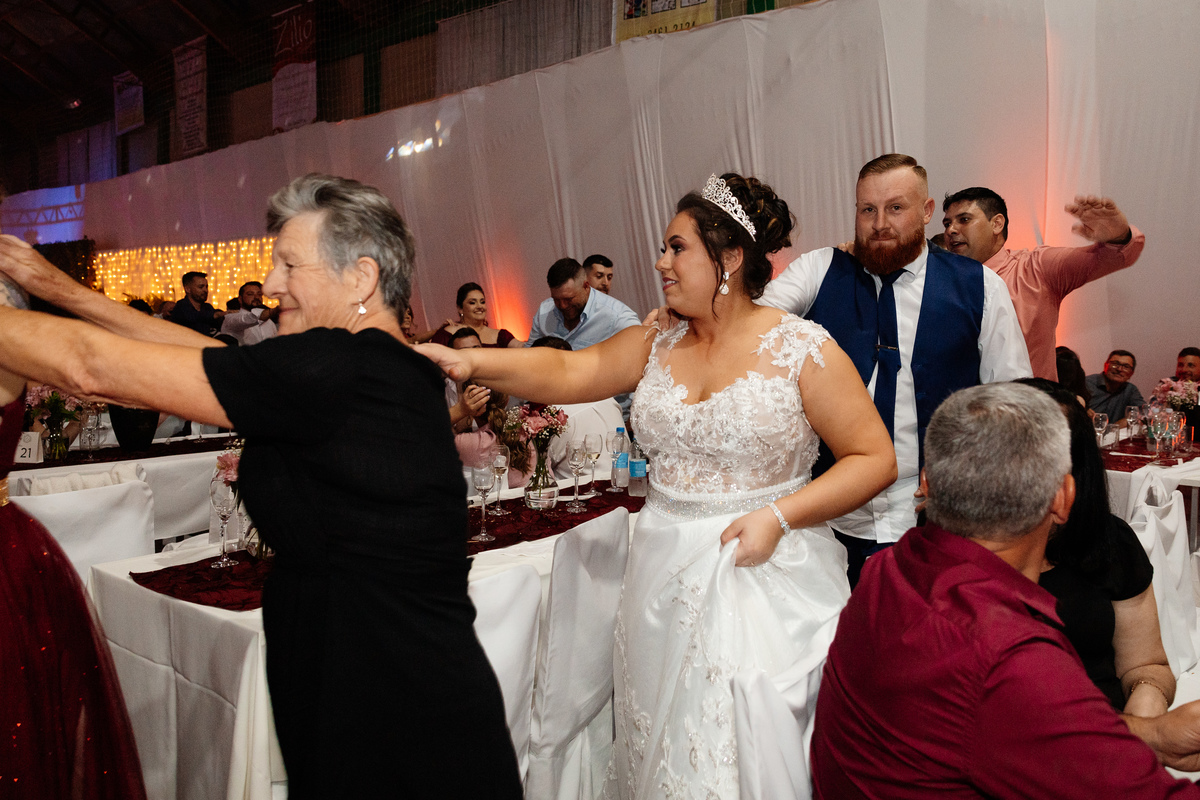 Aline Bortolini Fotografia
Fotógrafo no vale dos vinhedos
Case na Serra Gaúcha
casamento em Garibaldi 