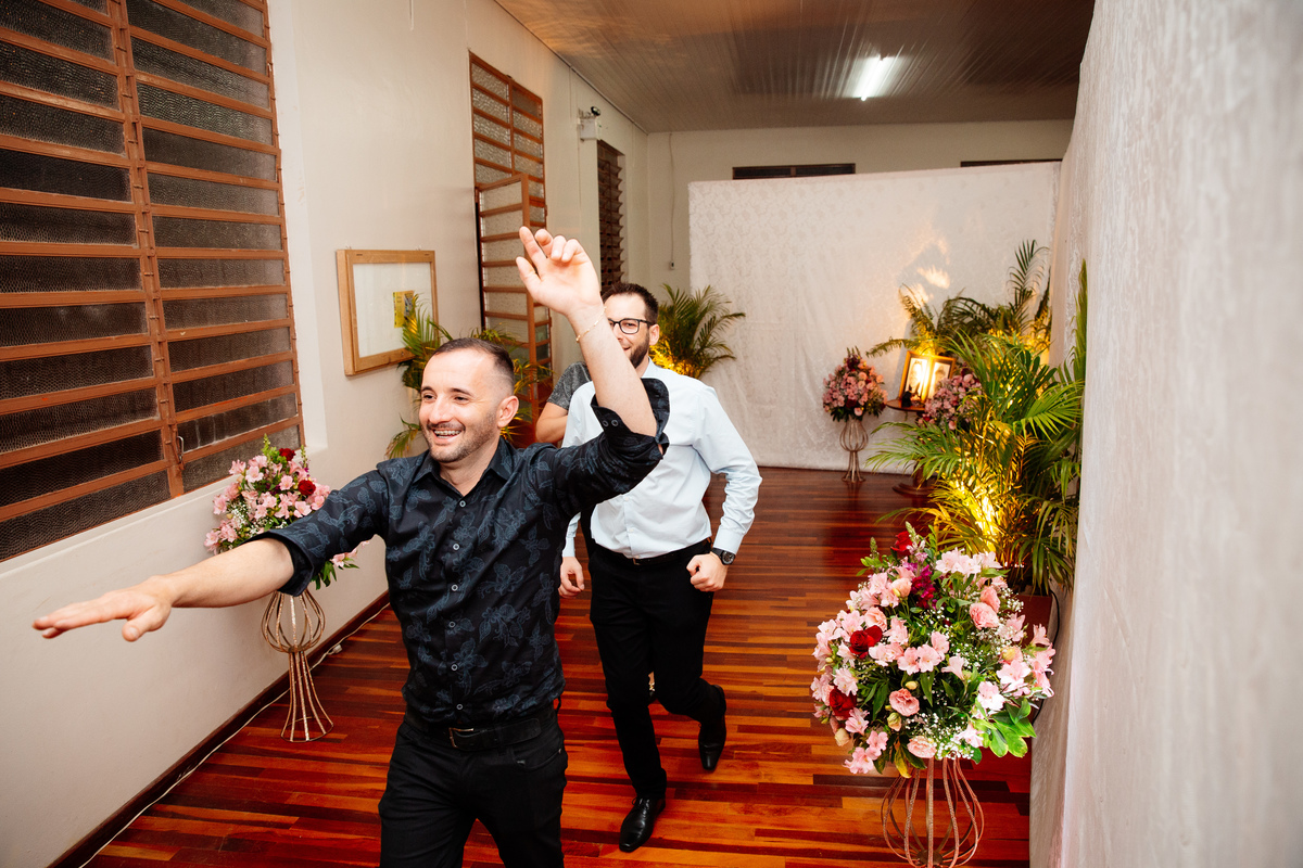 Aline Bortolini Fotografia
Fotógrafo no vale dos vinhedos
Case na Serra Gaúcha
casamento em Garibaldi 