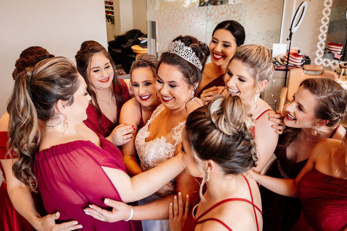 Aline Bortolini Fotografia
Fotógrafo no vale dos vinhedos
Case na Serra Gaúcha
casamento em Garibaldi 