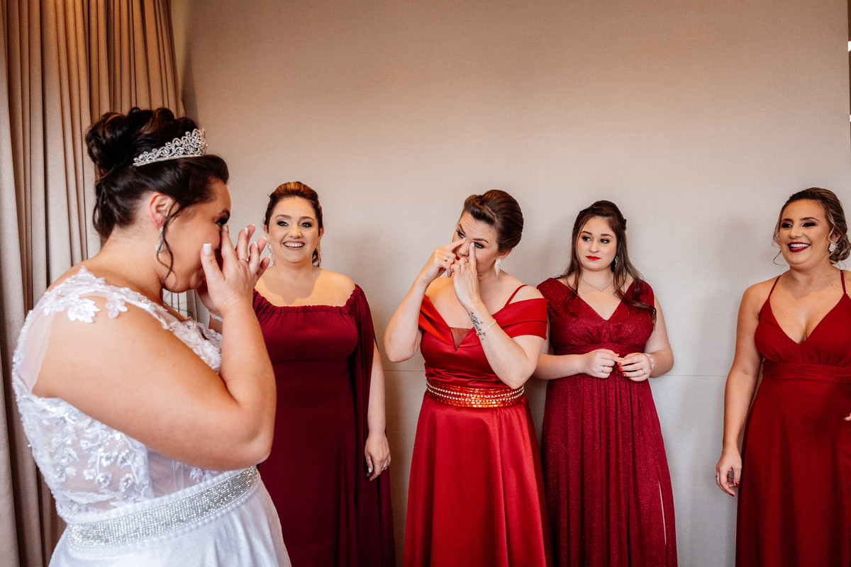 Aline Bortolini Fotografia
Fotógrafo no vale dos vinhedos
Case na Serra Gaúcha
casamento em Garibaldi 