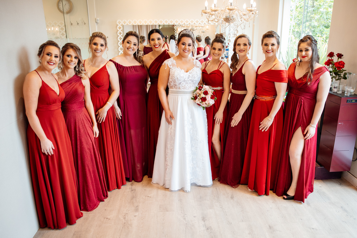 Aline Bortolini Fotografia
Fotógrafo no vale dos vinhedos
Case na Serra Gaúcha
casamento em Garibaldi 