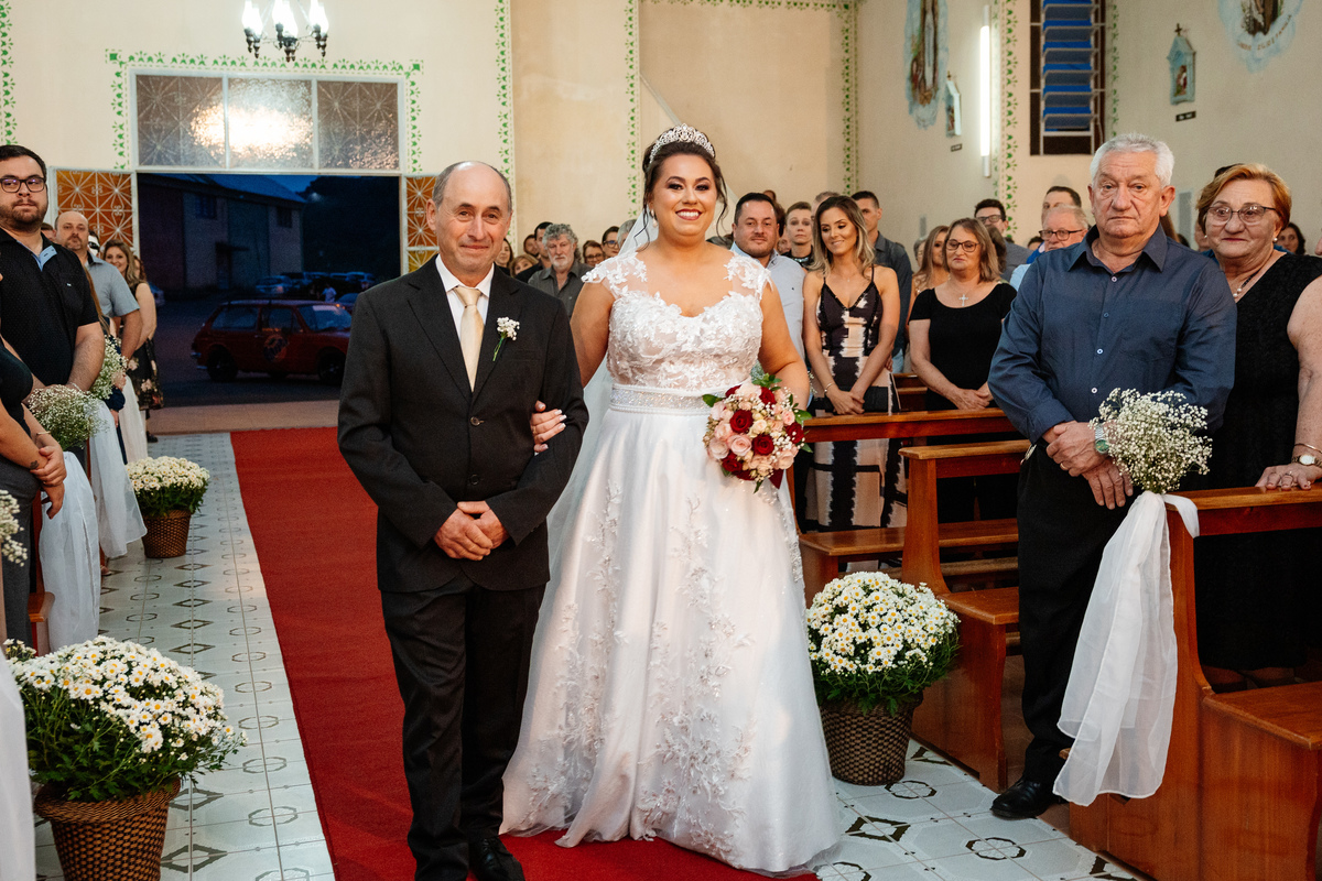 Aline Bortolini Fotografia
Fotógrafo no vale dos vinhedos
Case na Serra Gaúcha
casamento em Garibaldi 