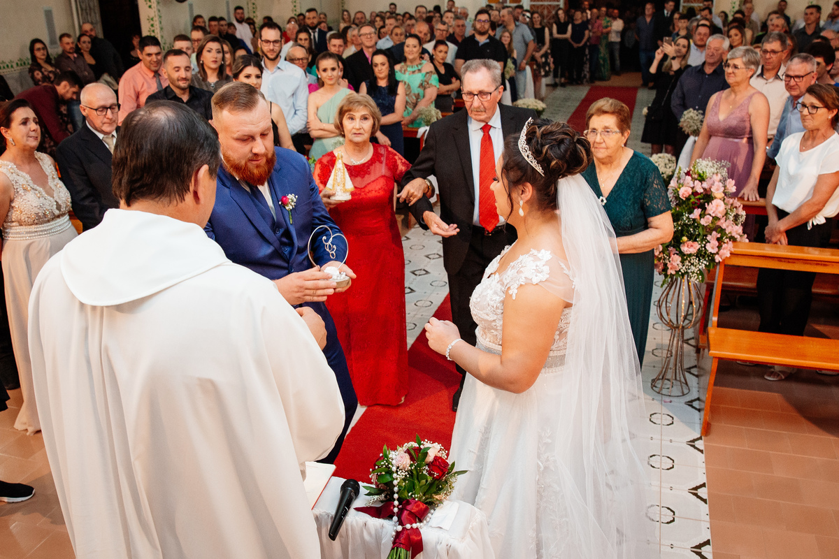 Aline Bortolini Fotografia
Fotógrafo no vale dos vinhedos
Case na Serra Gaúcha
casamento em Garibaldi 