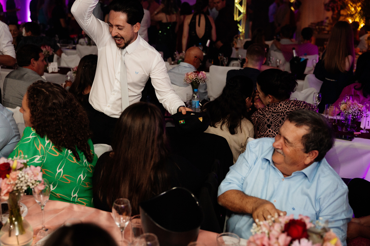 Aline Bortolini Fotografia
Fotógrafo no vale dos vinhedos
Case na Serra Gaúcha
casamento em Garibaldi 