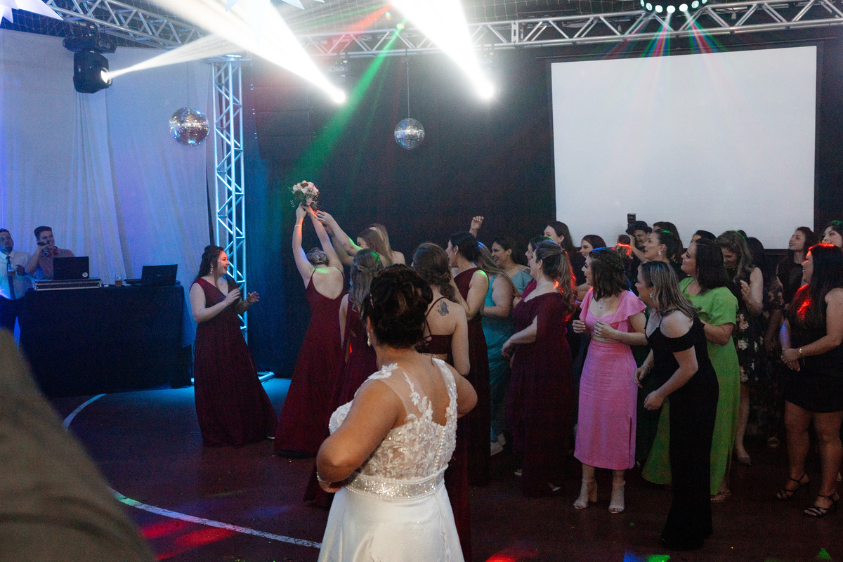 Aline Bortolini Fotografia
Fotógrafo no vale dos vinhedos
Case na Serra Gaúcha
casamento em Garibaldi 