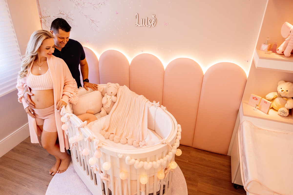 Ensaio Gestante Gestação  Bebê à Bordo Fotografia de gestante Fotógrafos em Garibaldi Fotografia em garibaldi Aline Bortolini Aline Bortolini Fotografia Fotografia em Bento Gonçalves Doce espera Fotografia no vale dos vinhedos Mãe de menina família