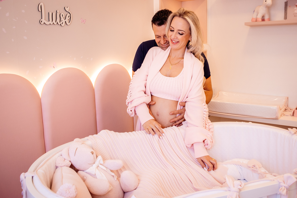 Ensaio Gestante Gestação  Bebê à Bordo Fotografia de gestante Fotógrafos em Garibaldi Fotografia em garibaldi Aline Bortolini Aline Bortolini Fotografia Fotografia em Bento Gonçalves Doce espera Fotografia no vale dos vinhedos Mãe de menina família