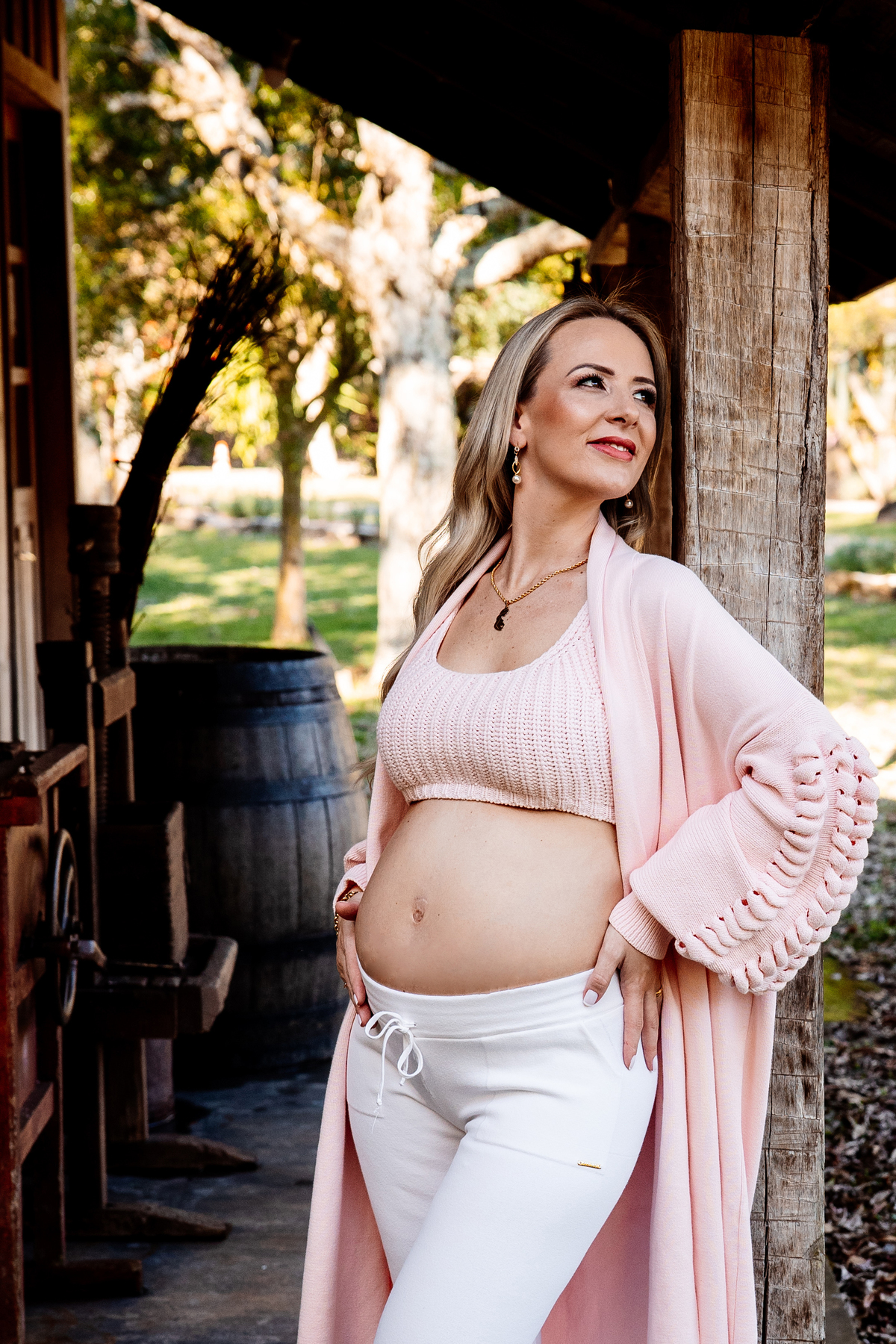 Ensaio Gestante Gestação  Bebê à Bordo Fotografia de gestante Fotógrafos em Garibaldi Fotografia em garibaldi Aline Bortolini Aline Bortolini Fotografia Fotografia em Bento Gonçalves Doce espera Fotografia no vale dos vinhedos Mãe de menina família