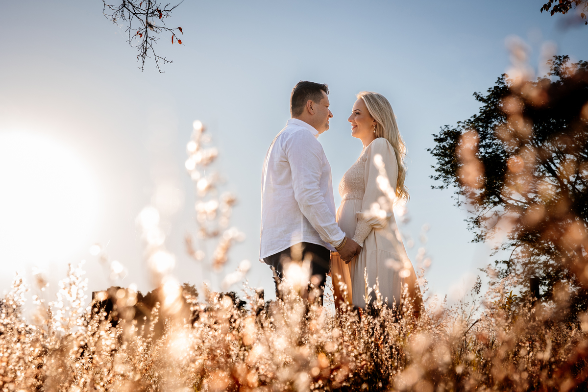 Ensaio Gestante Gestação  Bebê à Bordo Fotografia de gestante Fotógrafos em Garibaldi Fotografia em garibaldi Aline Bortolini Aline Bortolini Fotografia Fotografia em Bento Gonçalves Doce espera Fotografia no vale dos vinhedos Mãe de menina família