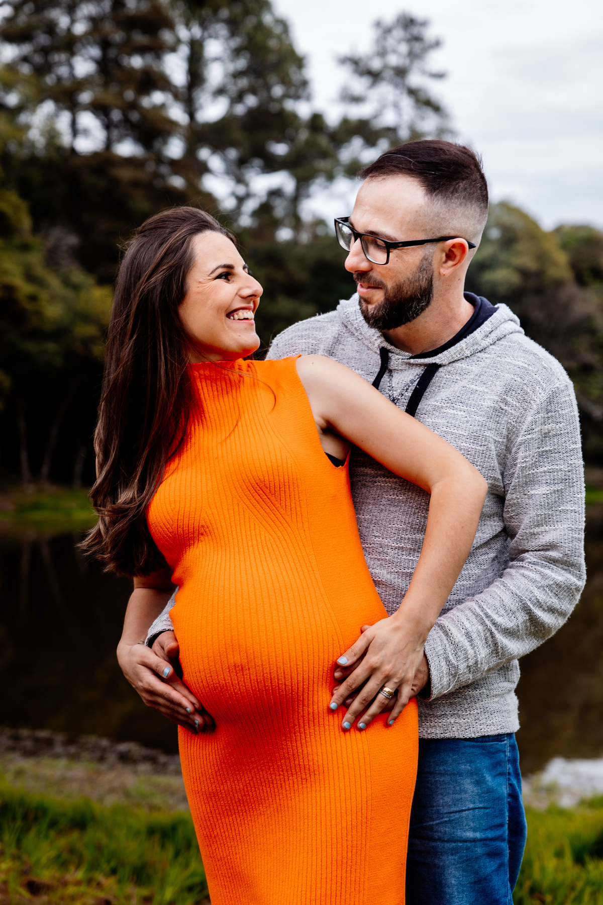 Ensaio Gestante Gestação  Bebê à Bordo Fotografia de gestante Fotógrafos em Garibaldi Fotografia em garibaldi Aline Bortolini Aline Bortolini Fotografia Fotografia em Bento Gonçalves Doce espera Fotografia no vale dos vinhedos Mãe de menina família