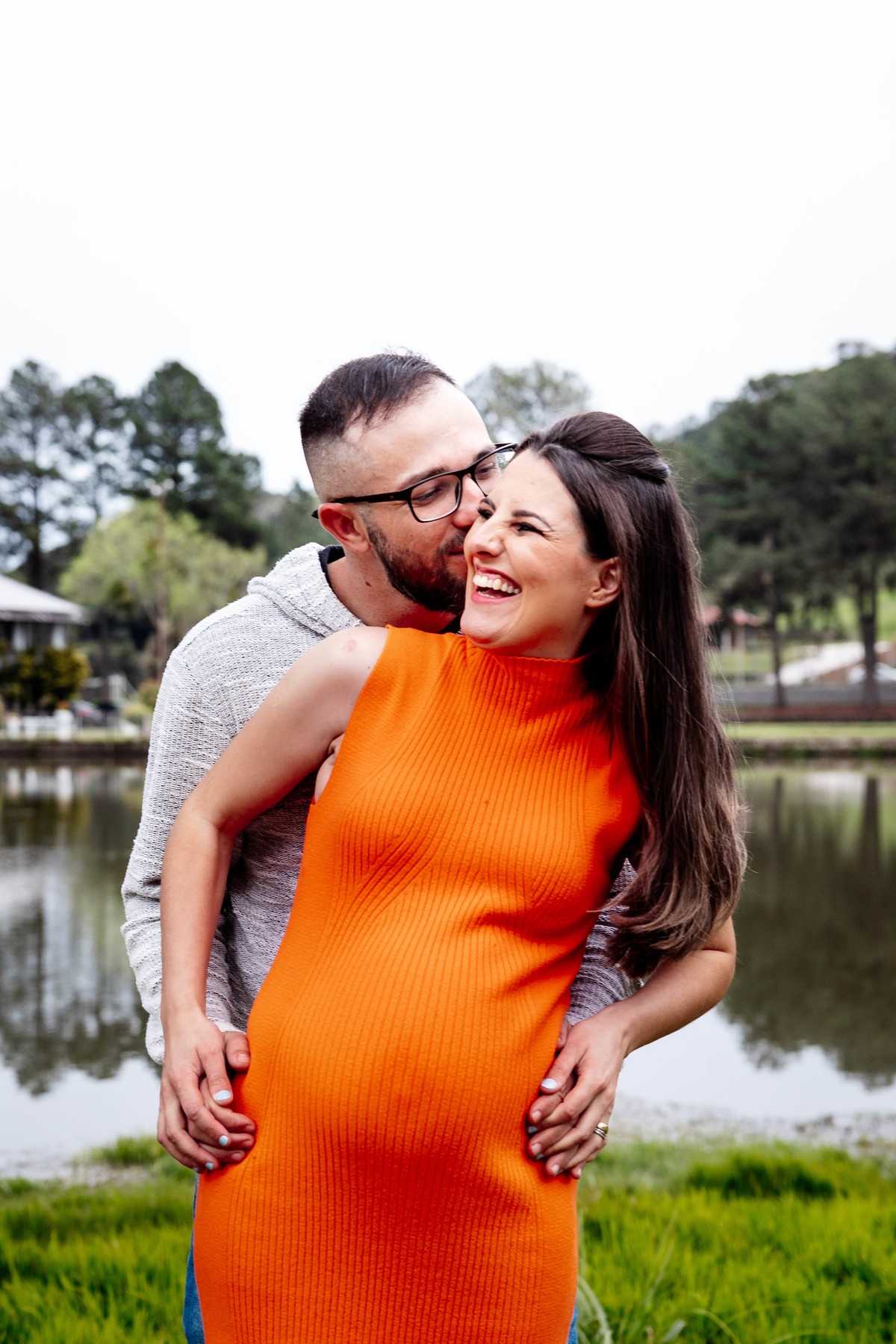 Ensaio Gestante Gestação  Bebê à Bordo Fotografia de gestante Fotógrafos em Garibaldi Fotografia em garibaldi Aline Bortolini Aline Bortolini Fotografia Fotografia em Bento Gonçalves Doce espera Fotografia no vale dos vinhedos Mãe de menina família
