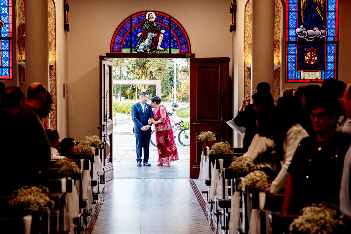 Aline Bortolini Fotografia
Fotógrafo no vale dos vinhedos
Case na Serra Gaúcha
casamento em Garibaldi 