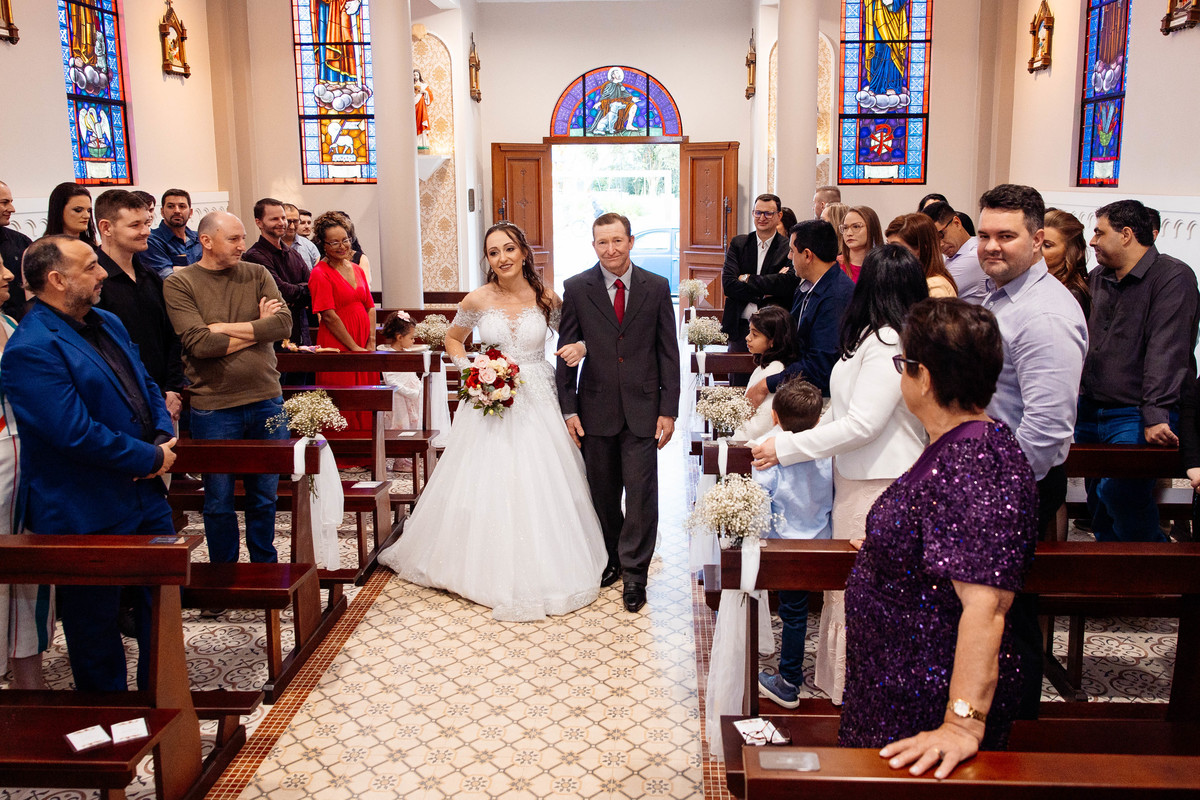 Aline Bortolini Fotografia
Fotógrafo no vale dos vinhedos
Case na Serra Gaúcha
casamento em Garibaldi 