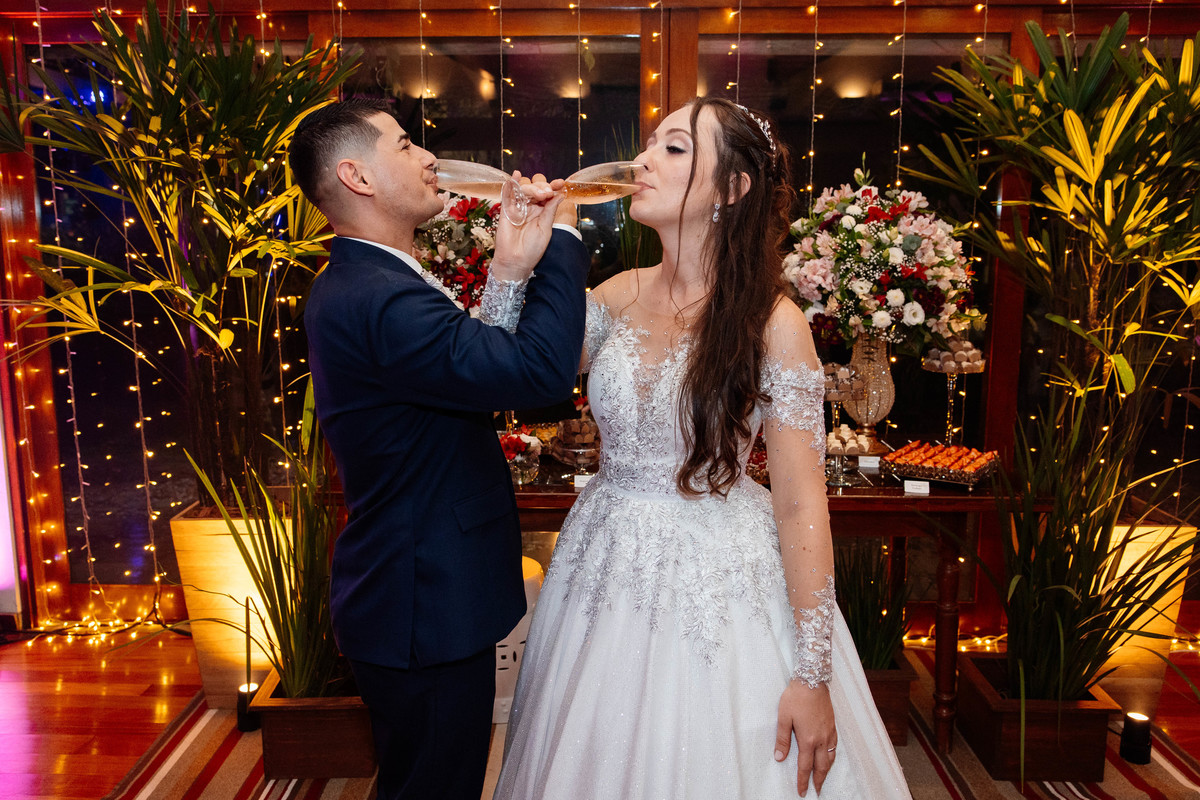 Aline Bortolini Fotografia
Fotógrafo no vale dos vinhedos
Case na Serra Gaúcha
casamento em Garibaldi 