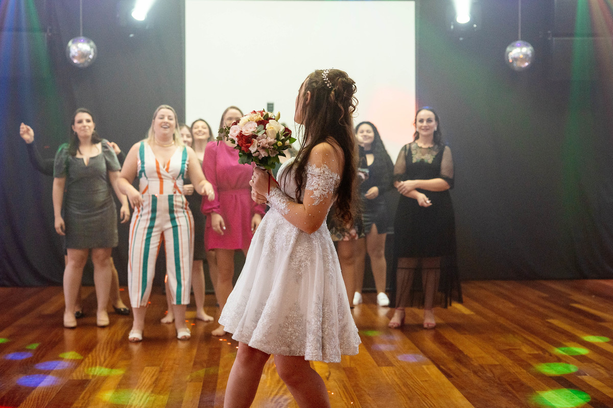 Aline Bortolini Fotografia
Fotógrafo no vale dos vinhedos
Case na Serra Gaúcha
casamento em Garibaldi 