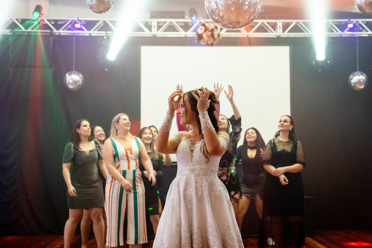 Aline Bortolini Fotografia
Fotógrafo no vale dos vinhedos
Case na Serra Gaúcha
casamento em Garibaldi 