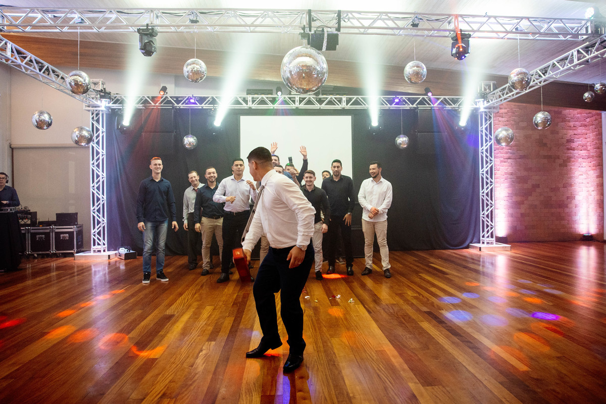 Aline Bortolini Fotografia
Fotógrafo no vale dos vinhedos
Case na Serra Gaúcha
casamento em Garibaldi 