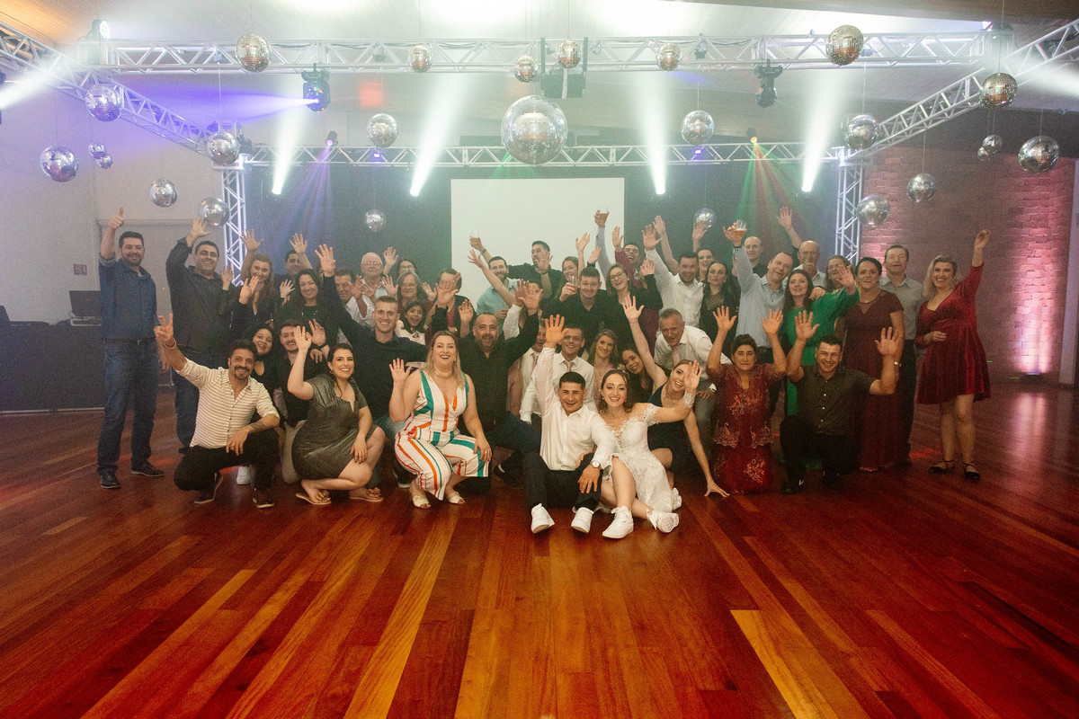 Aline Bortolini Fotografia
Fotógrafo no vale dos vinhedos
Case na Serra Gaúcha
casamento em Garibaldi 