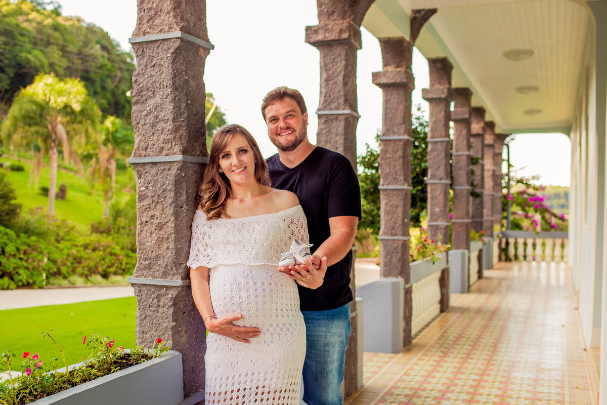 Ensaio Gestante Gestação  Bebê à Bordo Fotografia de gestante Fotógrafos em Garibaldi Fotografia em garibaldi Aline Bortolini Aline Bortolini Fotografia Fotografia em Bento Gonçalves Doce espera Fotografia no vale dos vinhedos Mãe de menino 