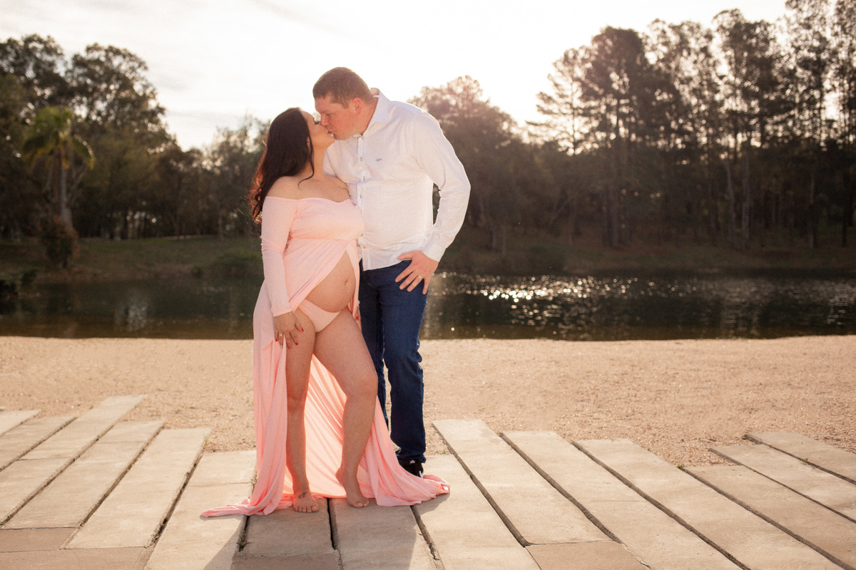 Ensaio Gestante Gestação  Bebê à Bordo Fotografia de gestante Fotógrafos em Garibaldi Fotografia em garibaldi Aline Bortolini Aline Bortolini Fotografia Fotografia em Bento Gonçalves Doce espera Fotografia no vale dos vinhedos Mãe de menina 
