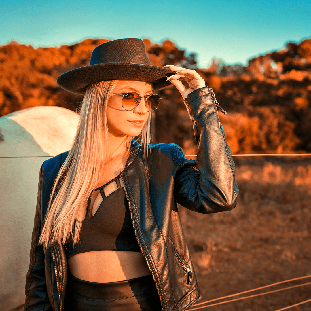 Aurora Cinabre Aline Botolini Elias Langer Aline Bortolini Fotografia Ensaio Onírico Tons quentes Ensaio fotográfico Ensaio externo Sessão de fotos Fotografia Fotógrafos em Garibaldi Garibaldi Serra Gaúcha Ensaio feminino  