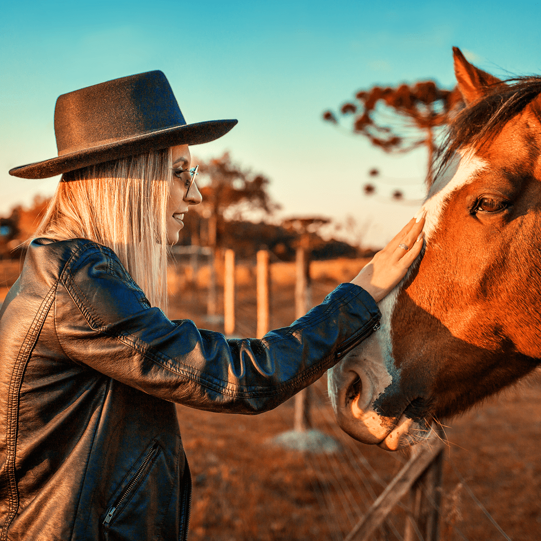 Aurora Cinabre Aline Botolini Elias Langer Aline Bortolini Fotografia Ensaio Onírico Tons quentes Ensaio fotográfico Ensaio externo Sessão de fotos Fotografia Fotógrafos em Garibaldi Garibaldi Serra Gaúcha Ensaio feminino  
