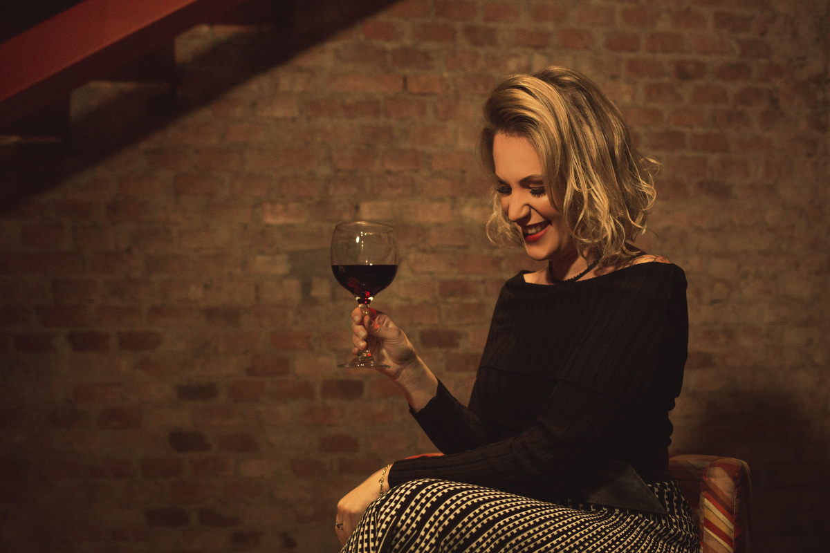 Aurora Cinabre Aline Botolini Elias Langer Aline Bortolini Fotografia Ensaio Onírico Tons quentes Ensaio fotográfico Ensaio externo Sessão de fotos Fotografia Fotógrafos em Garibaldi Garibaldi Serra Gaúcha Ensaio feminino