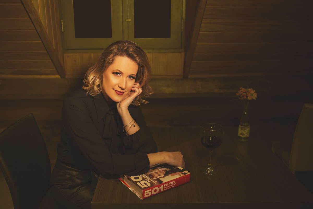 Aurora Cinabre Aline Botolini Elias Langer Aline Bortolini Fotografia Ensaio Onírico Tons quentes Ensaio fotográfico Ensaio externo Sessão de fotos Fotografia Fotógrafos em Garibaldi Garibaldi Serra Gaúcha Ensaio feminino