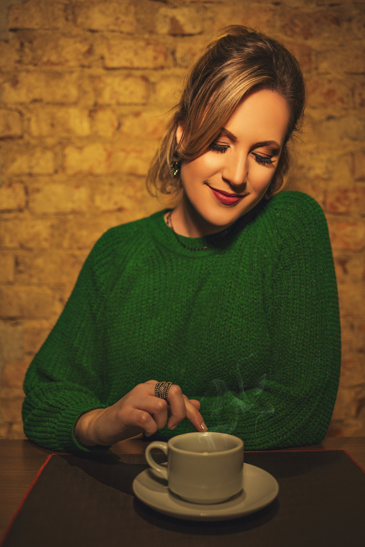 Aurora Cinabre Aline Botolini Elias Langer Aline Bortolini Fotografia Ensaio Onírico Tons quentes Ensaio fotográfico Ensaio externo Sessão de fotos Fotografia Fotógrafos em Garibaldi Garibaldi Serra Gaúcha Ensaio feminino