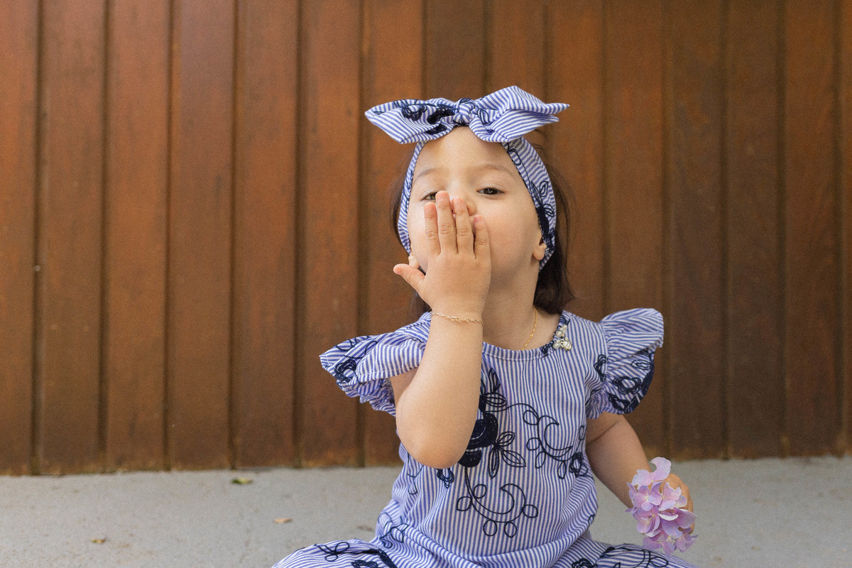 
fotografia infantil crianças ensaio infantil ensaio externo brincadeira de criança ensaio família alinhe Bortolini Aline Bortolini fotografia Garibaldi vale dos vinhedos serra gaúcha   