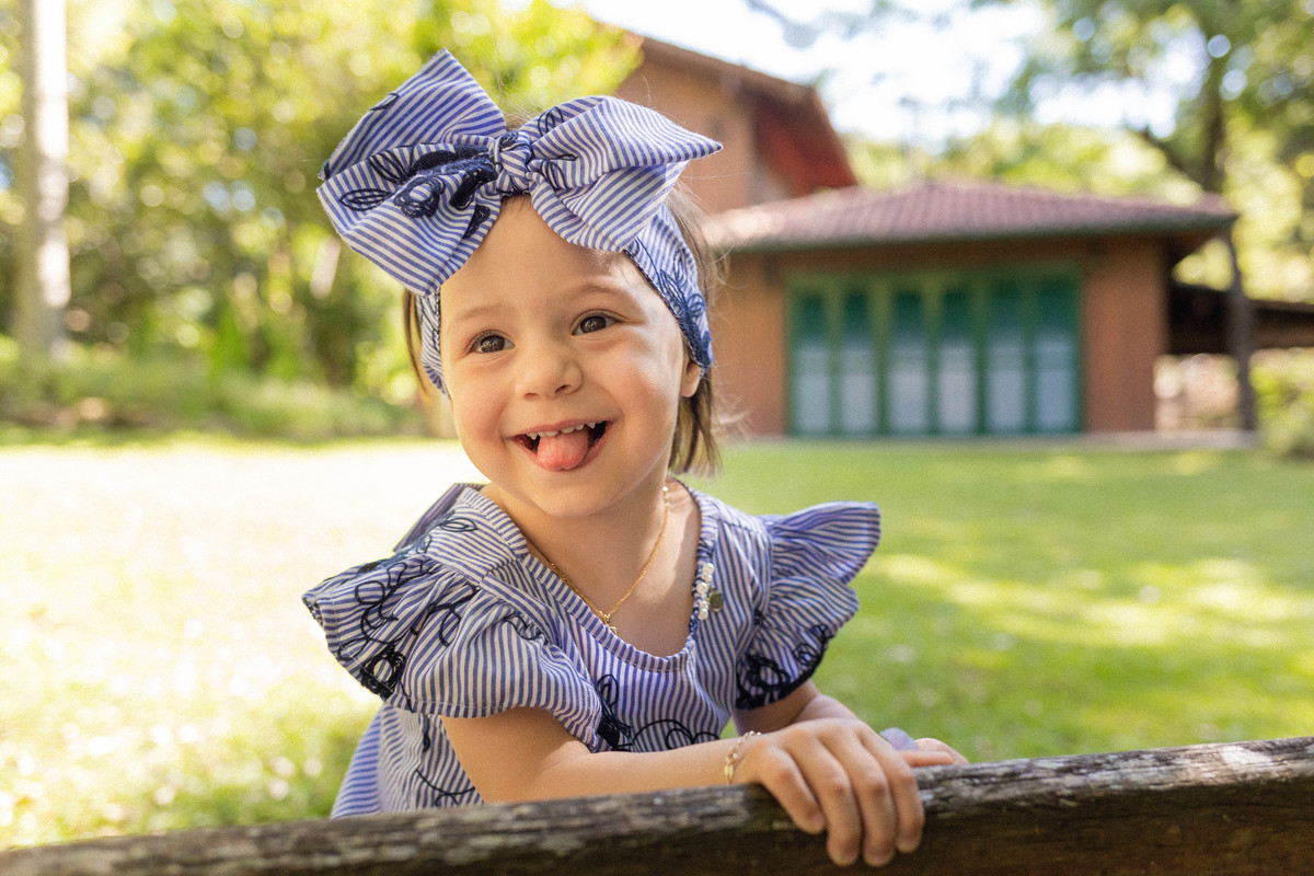 
fotografia infantil crianças ensaio infantil ensaio externo brincadeira de criança ensaio família alinhe Bortolini Aline Bortolini fotografia Garibaldi vale dos vinhedos serra gaúcha   