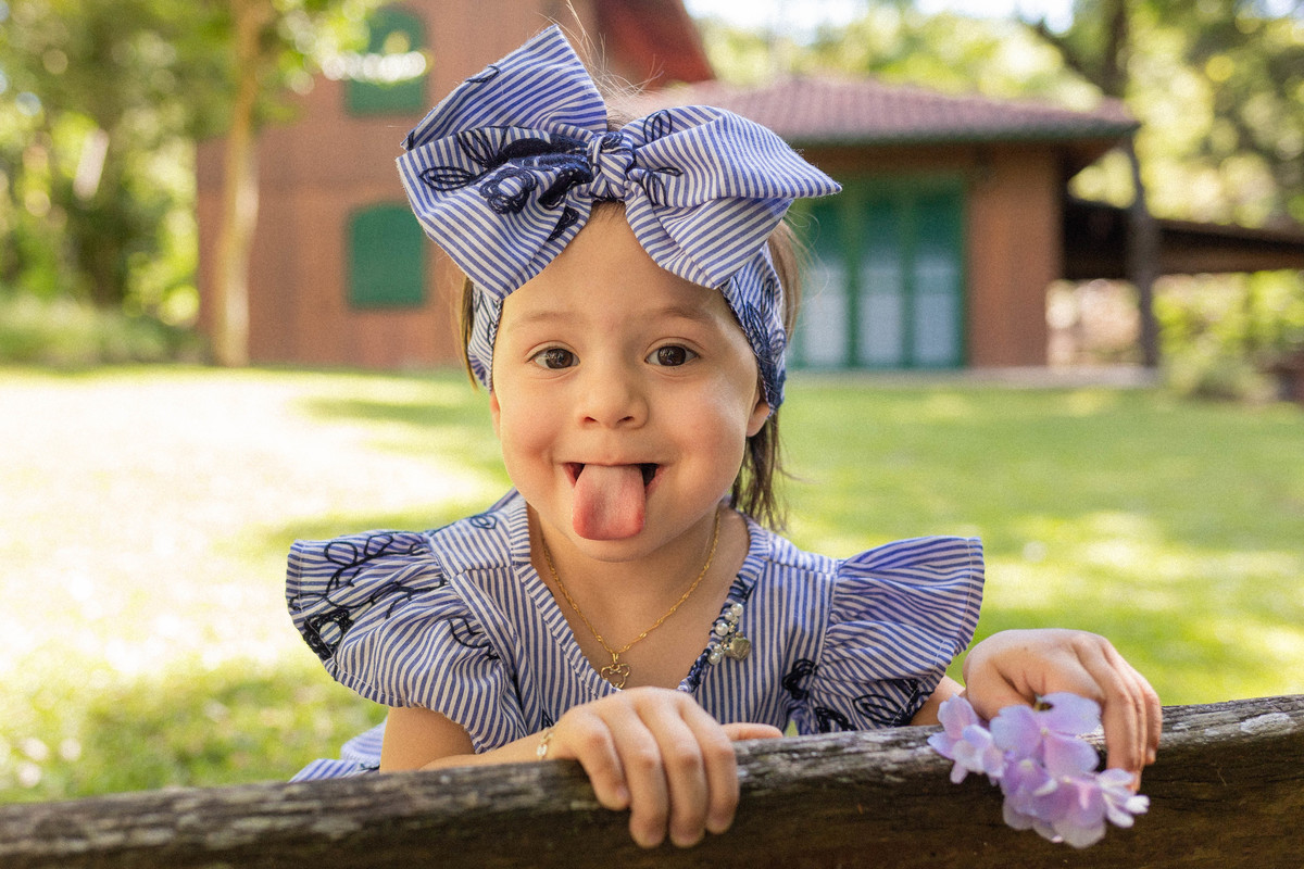
fotografia infantil crianças ensaio infantil ensaio externo brincadeira de criança ensaio família alinhe Bortolini Aline Bortolini fotografia Garibaldi vale dos vinhedos serra gaúcha   