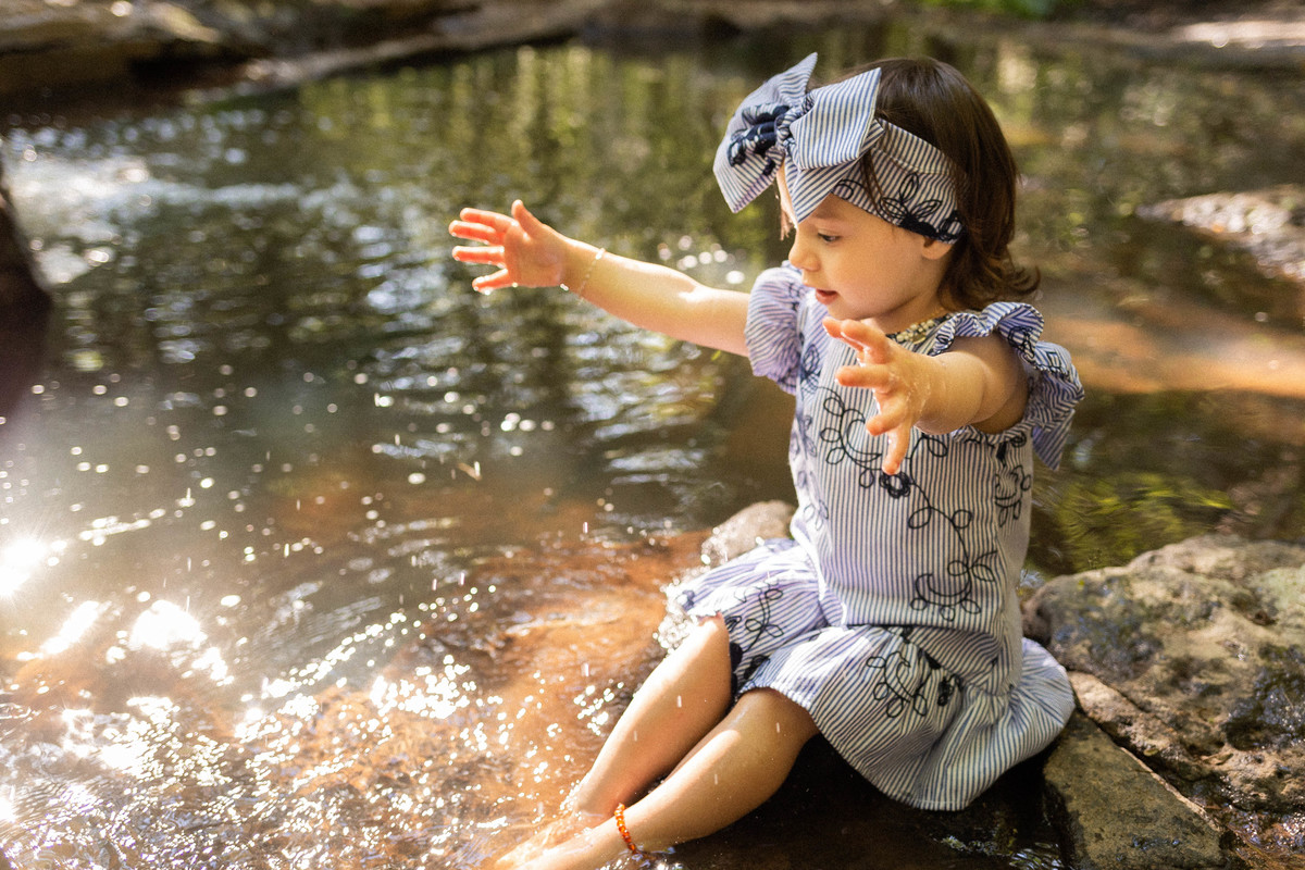 
fotografia infantil crianças ensaio infantil ensaio externo brincadeira de criança ensaio família alinhe Bortolini Aline Bortolini fotografia Garibaldi vale dos vinhedos serra gaúcha   