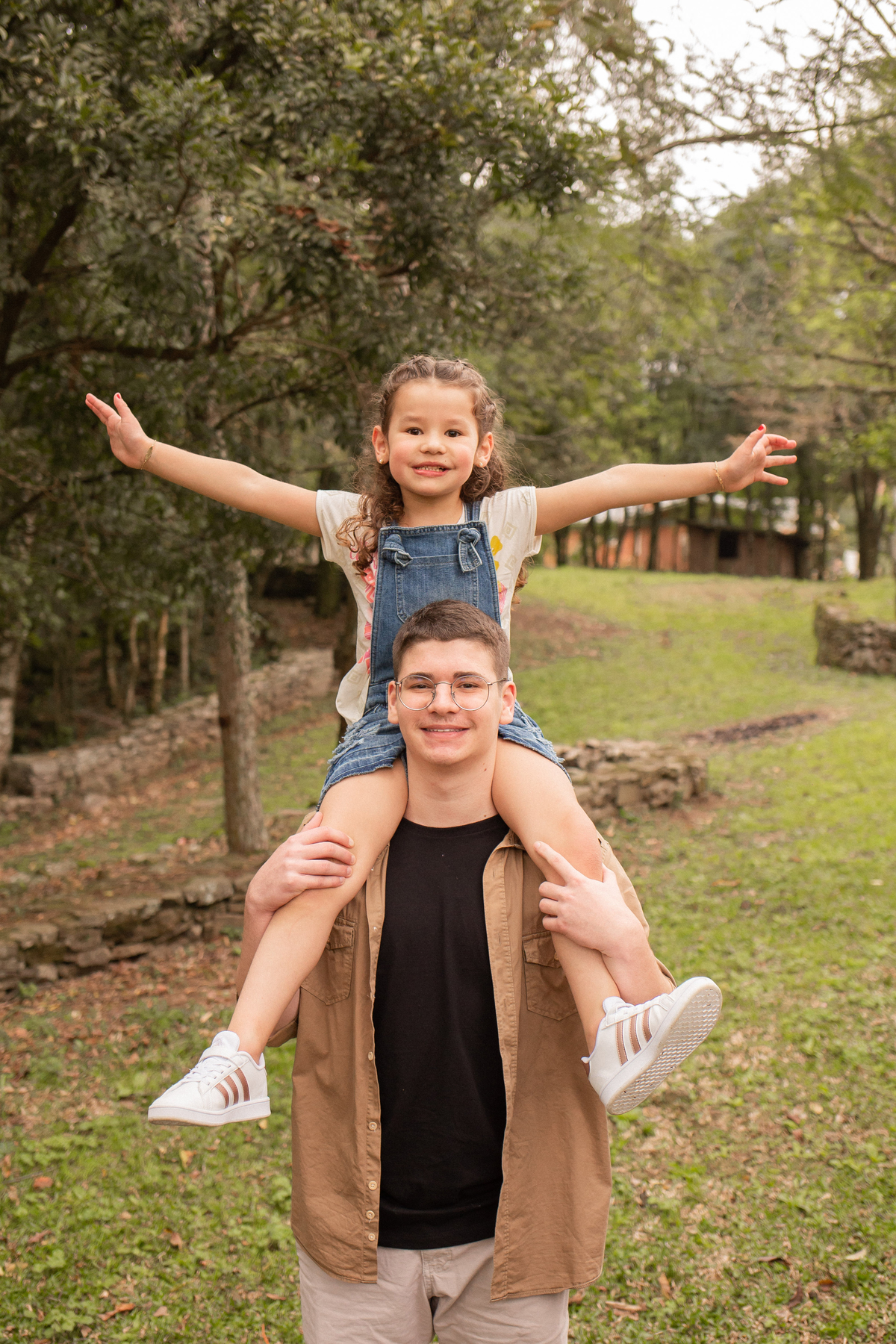 Ensaio família Ensaio externo em Garibaldi Garibaldi Serra Gaúcha Vale dos Vinhedos Aline Bortolini Fotografia 

Fotografia Ensaio Criança ensaio infantil 