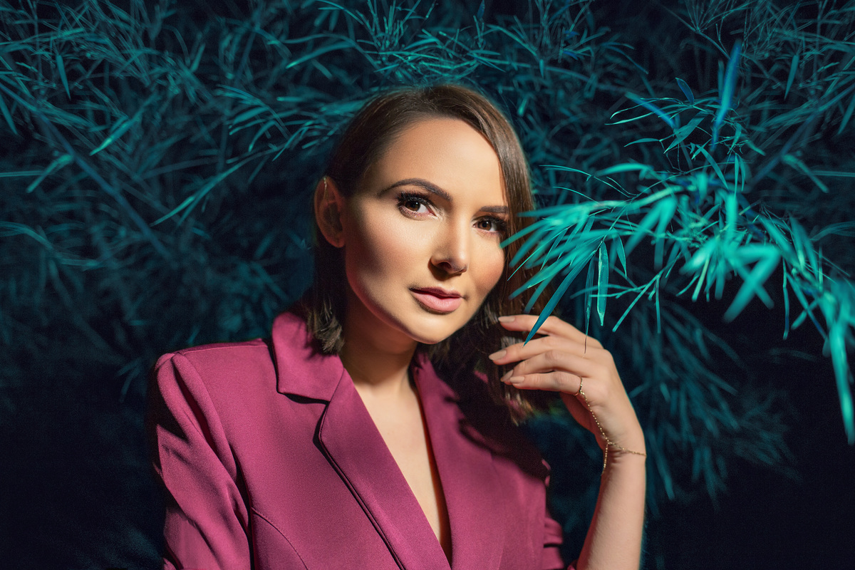 Aurora Cinabre Aline Botolini Elias Langer Aline Bortolini Fotografia Ensaio Onírico Tons quentes Ensaio fotográfico Ensaio externo Sessão de fotos Fotografia Fotógrafos em Garibaldi Garibaldi Serra Gaúcha Ensaio feminino Vale dos vinhedos Projeto de foto