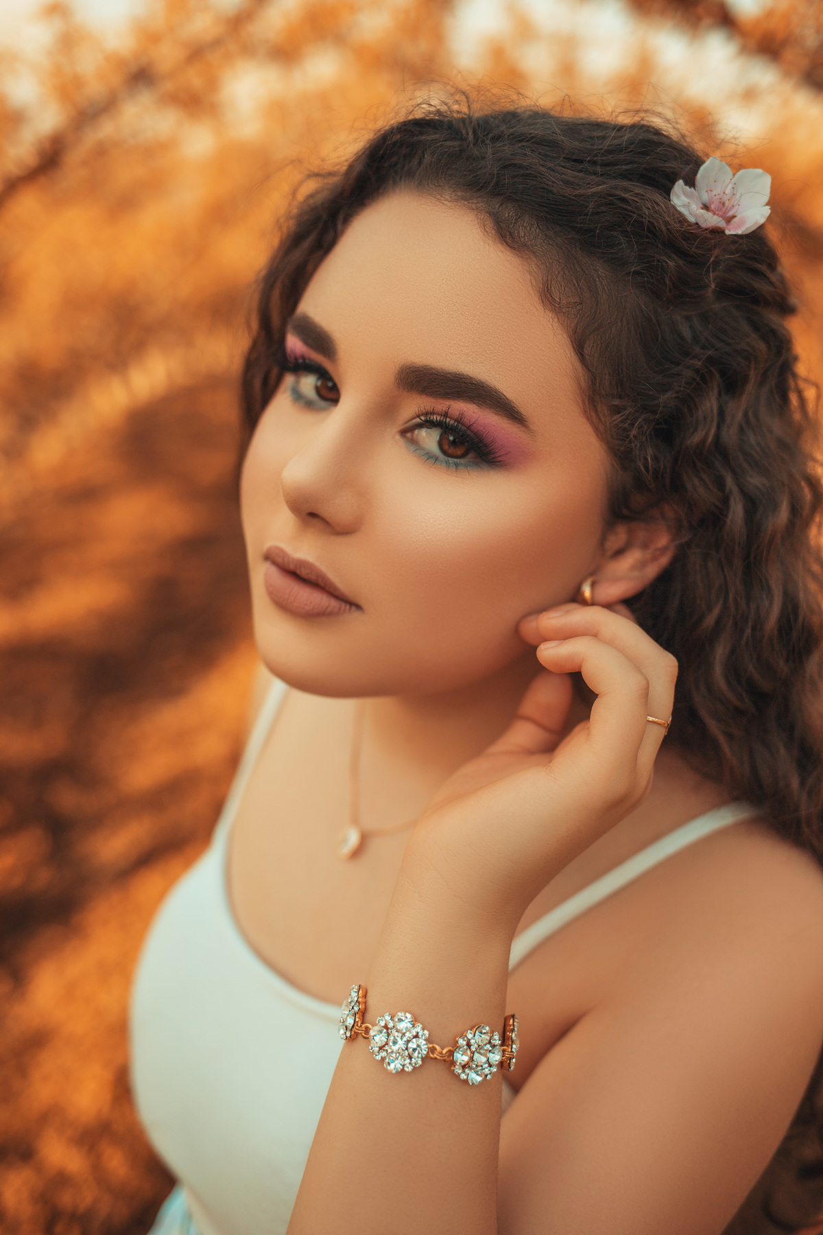 Aurora Cinabre Aline Botolini Elias Langer Aline Bortolini Fotografia Ensaio Onírico Tons quentes Ensaio fotográfico Ensaio externo Sessão de fotos Fotografia Fotógrafos em Garibaldi Garibaldi Serra Gaúcha Ensaio feminino Vale dos vinhedos Projeto de foto