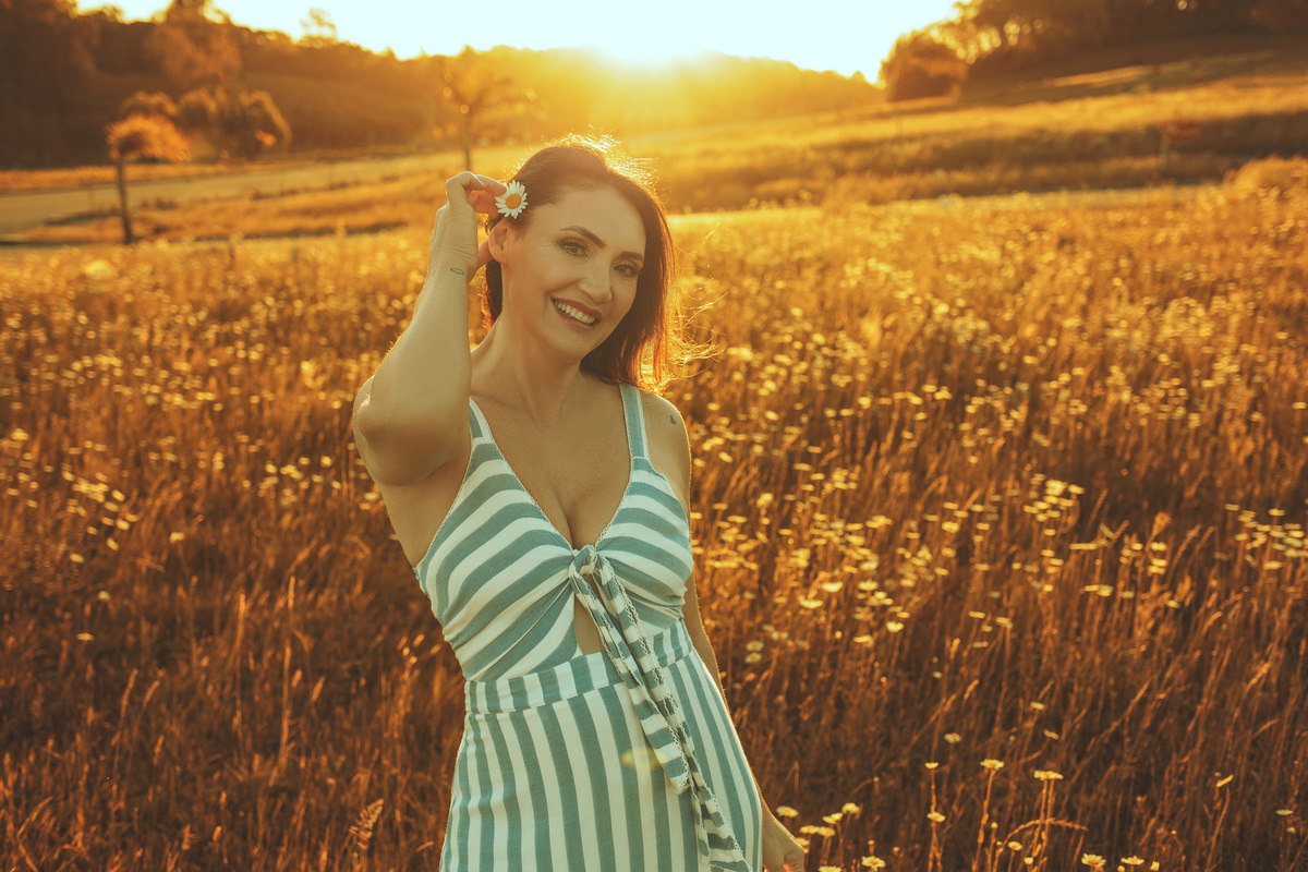 Aurora Cinabre Aline Botolini Elias Langer Aline Bortolini Fotografia Ensaio Onírico Tons quentes Ensaio fotográfico Ensaio externo Sessão de fotos Fotografia Fotógrafos em Garibaldi Garibaldi Serra Gaúcha Ensaio feminino Vale dos vinhedos Projeto de foto