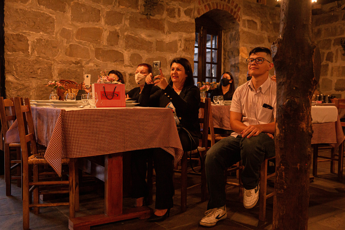 Formatura colação de grau fotografia de formatura festa de formatura psicologia aline bortolini fotografia cantina tonet eventos vale dos vinhedos garibaldi bento gonçalves 