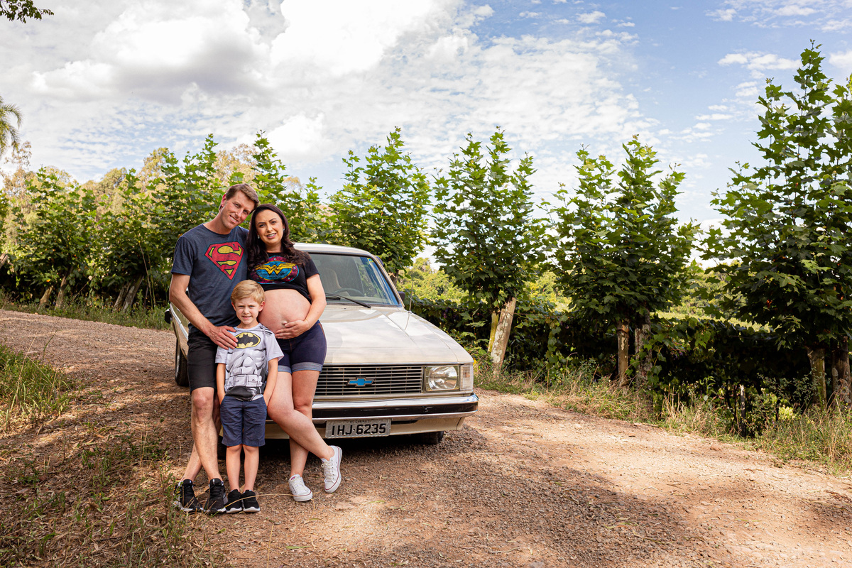 Ensaio Gestante Gestação  Bebê à Bordo Fotografia de gestante Fotógrafos em Garibaldi Fotografia em garibaldi Aline Bortolini Aline Bortolini Fotografia Fotografia em Bento Gonçalves Doce espera Fotografia no vale dos vinhedos Mãe de menino 