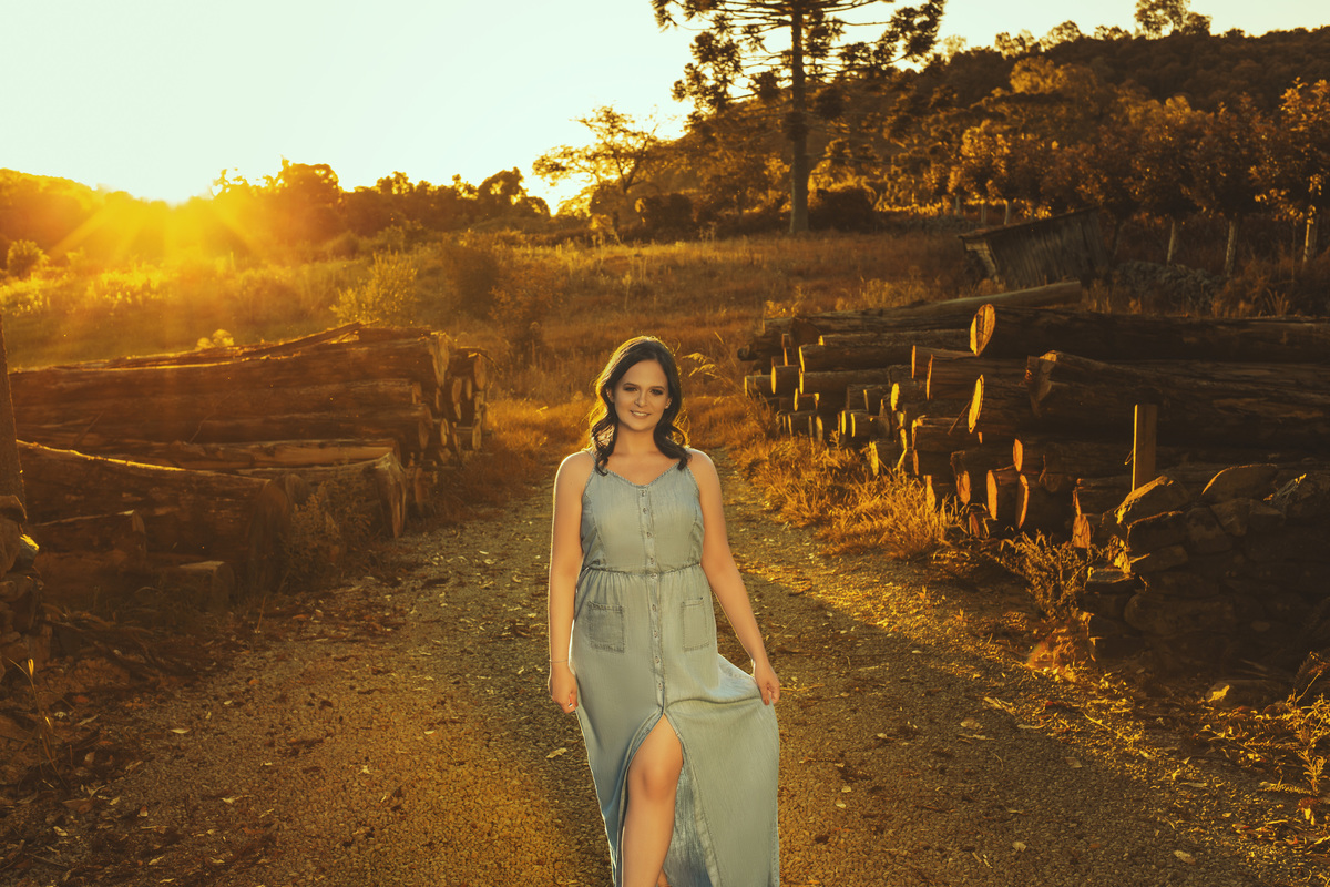 Aurora Cinabre Aline Botolini Elias Langer Aline Bortolini Fotografia Ensaio Onírico Tons quentes Ensaio fotográfico Ensaio externo Sessão de fotos Fotografia Fotógrafos em Garibaldi Garibaldi Serra Gaúcha Ensaio feminino Vale dos vinhedos Projeto de foto