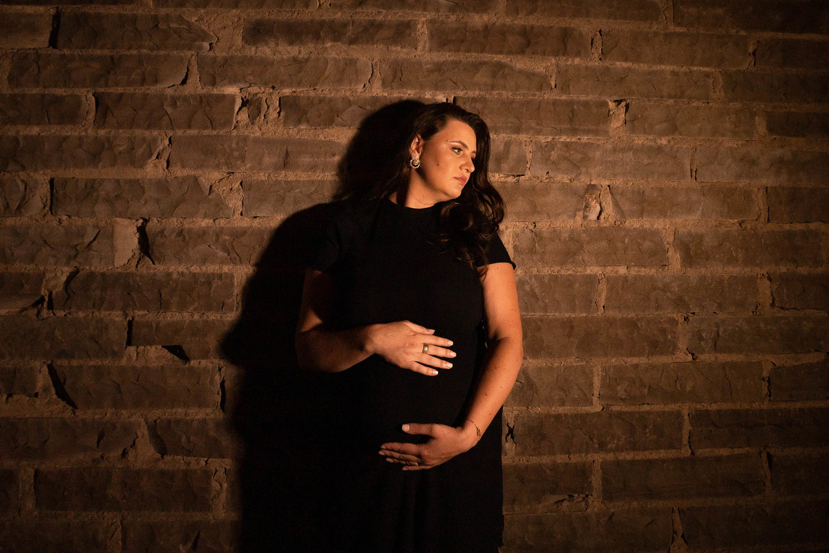 Ensaio Gestante Gestação  Bebê à Bordo Fotografia de gestante Fotógrafos em Garibaldi Fotografia em garibaldi Aline Bortolini Aline Bortolini Fotografia Fotografia em Bento Gonçalves Doce espera Fotografia no vale dos vinhedos Mãe de menino