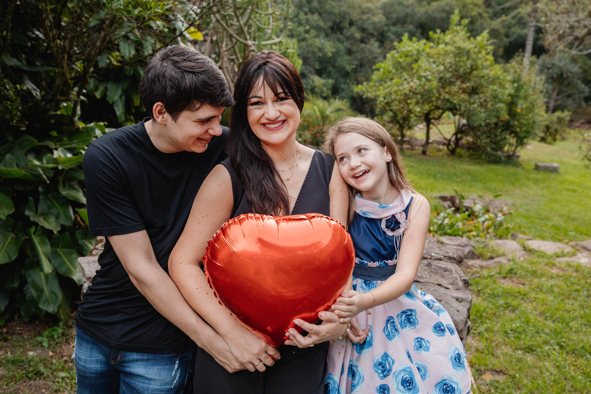 
crianças infantil aline bortolini fotografia fotógrafa em garibaldi fotografia garibaldi fotografia externa fotos em família fotografia infantil vale dos vinhedos serra gaúcha porto seguro amor e afeto Caminhos de pedra casa de bona 