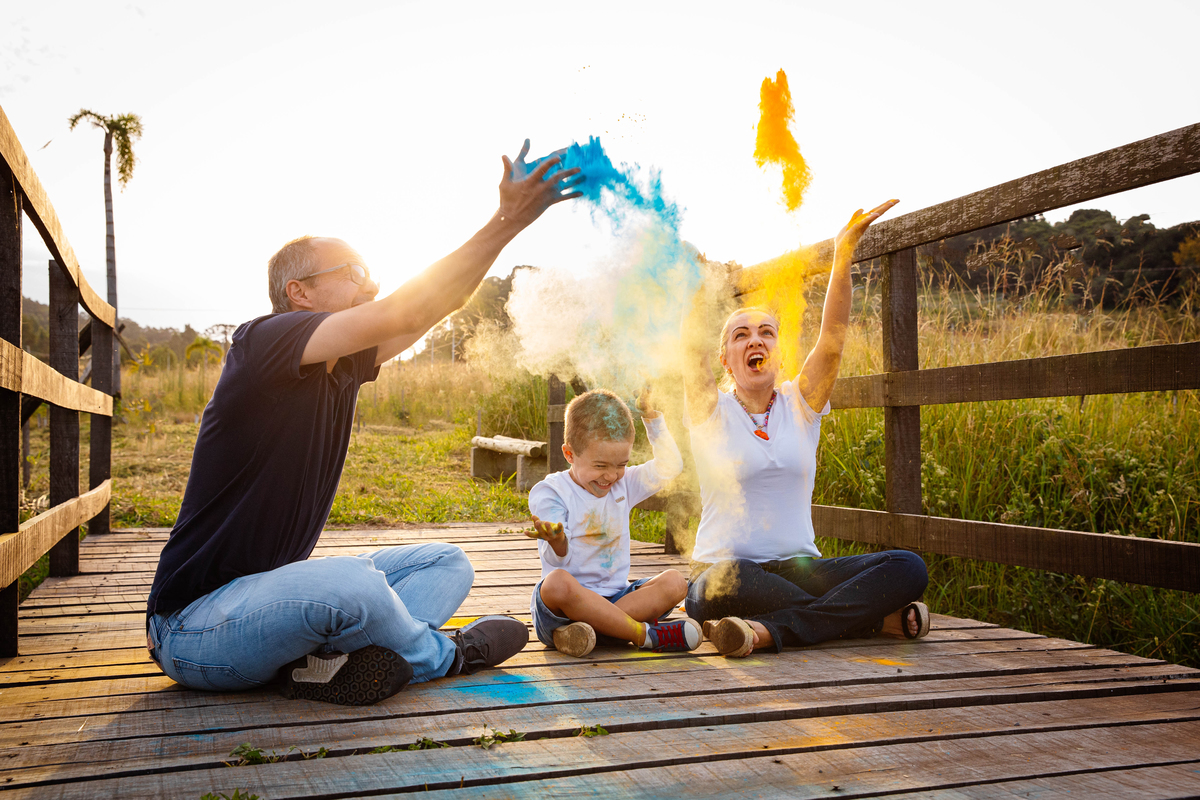 crianças infantil aline bortolini fotografia fotógrafa em garibaldi fotografia garibaldi fotografia externa fotos em família fotografia infantil vale dos vinhedos serra gaúcha porto seguro amor e afeto Essência porto seguro, virtudes, lar, família