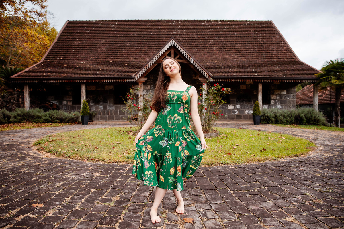 Ensaio externo ensaio de 15 15 anos ensaio fotográfico Serra Gaúcha Debutantes Aline Bortolini fotografia garibaldi - RS Vale dos Vinhedos Aline Bortolini Fotografia meu 15 villa fitarelli 2021 debutante inverno fotografia externa fotografia de família 